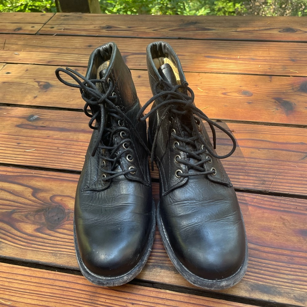 Frye men’s 7 (women’s 9) unisex boot - Picture 2 of 5
